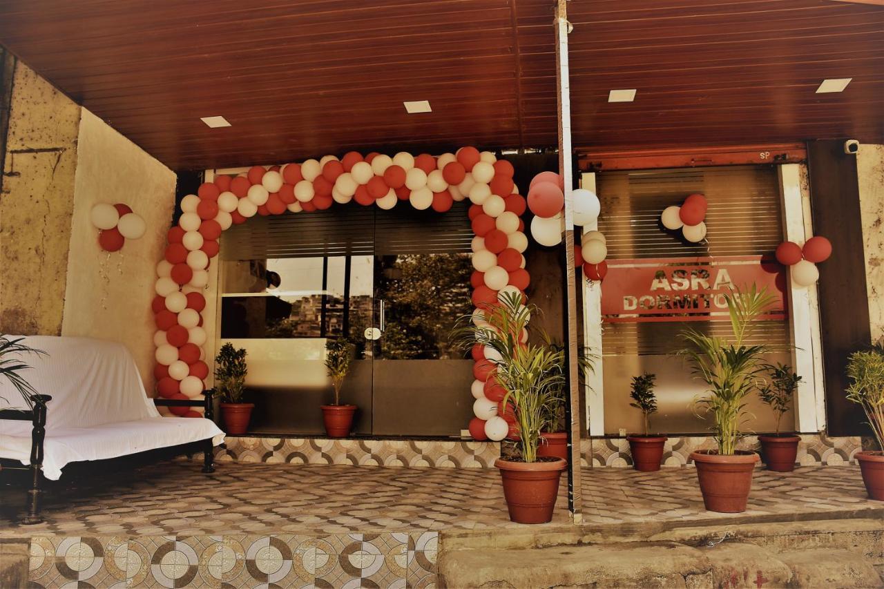 Asra Dormitory For Male And Female Mumbai Exterior photo